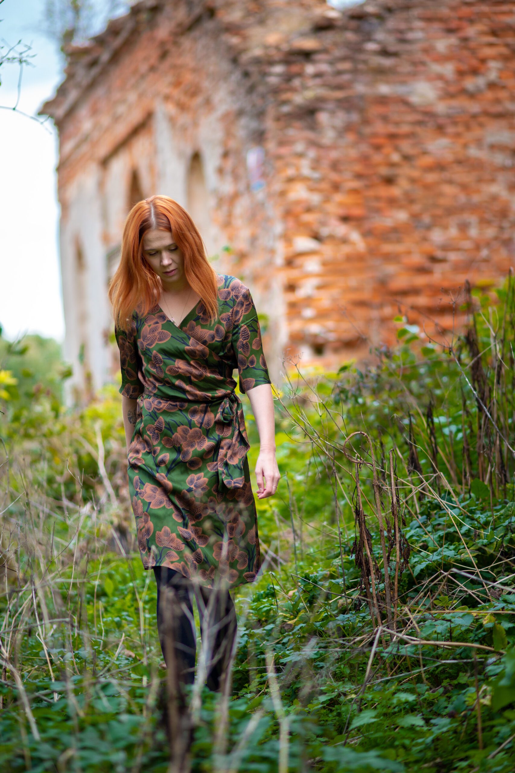 sukienka olivka wiskoza